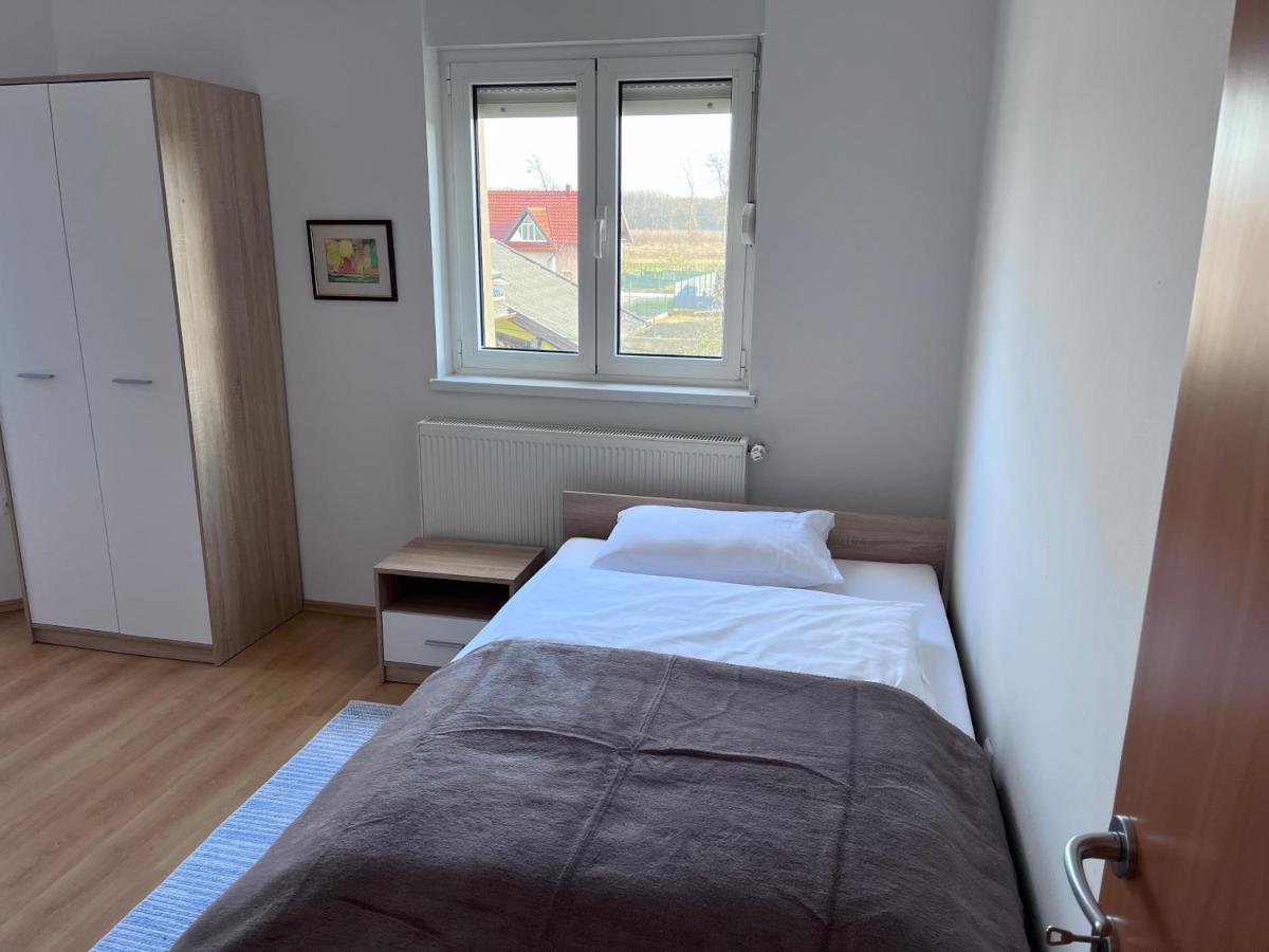 Apartman Magnolia Petrovina Turopoljska Екстер'єр фото